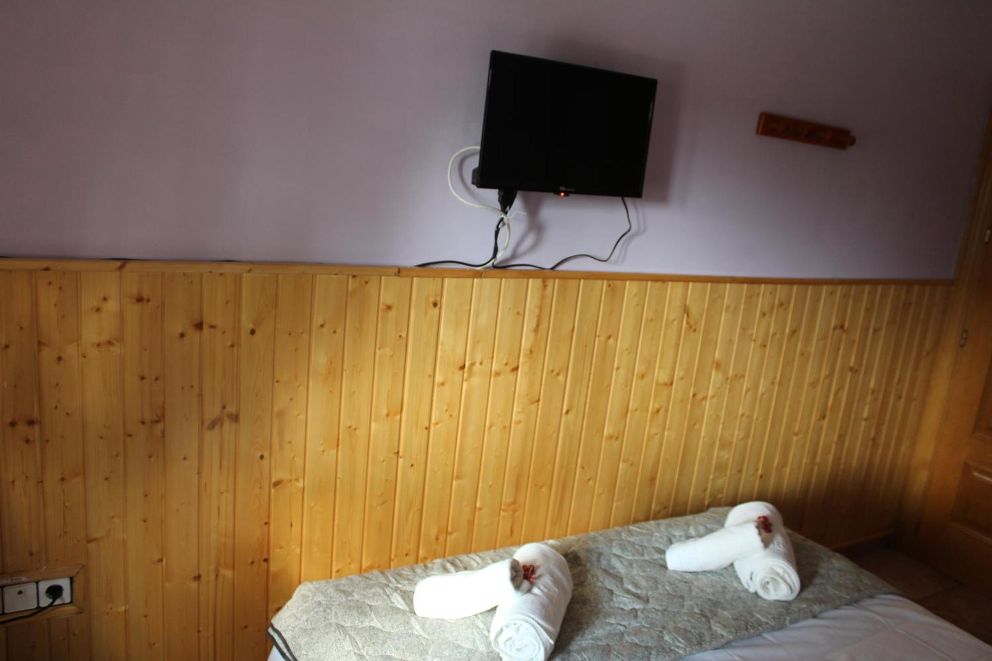 Apartament La Huertarrona Candeleda Zewnętrze zdjęcie