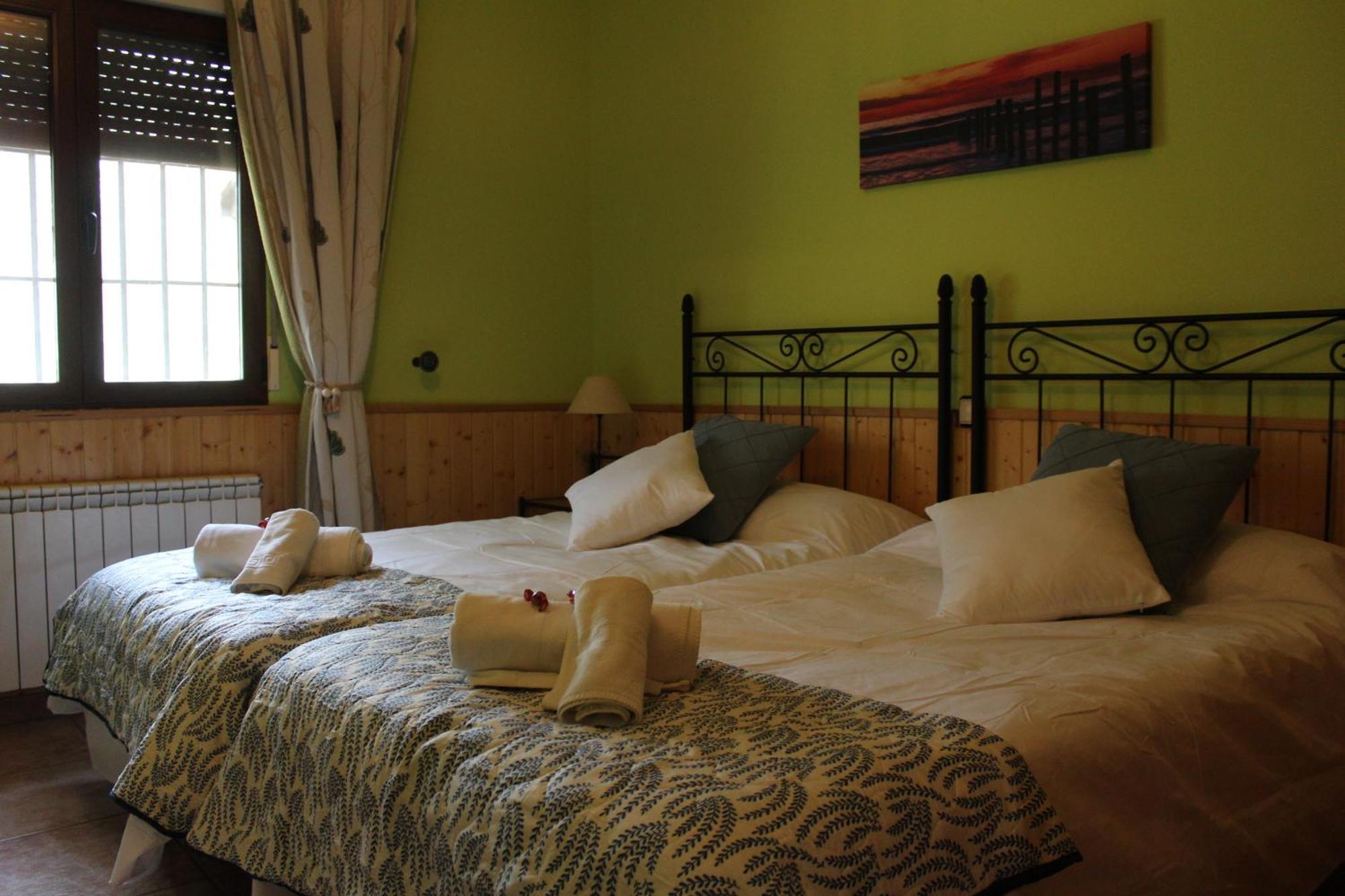 Apartament La Huertarrona Candeleda Zewnętrze zdjęcie