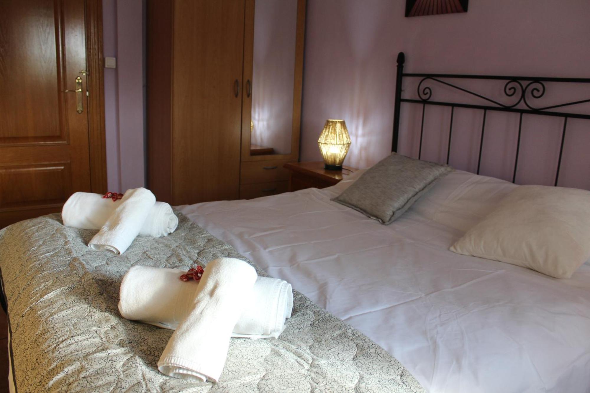 Apartament La Huertarrona Candeleda Zewnętrze zdjęcie